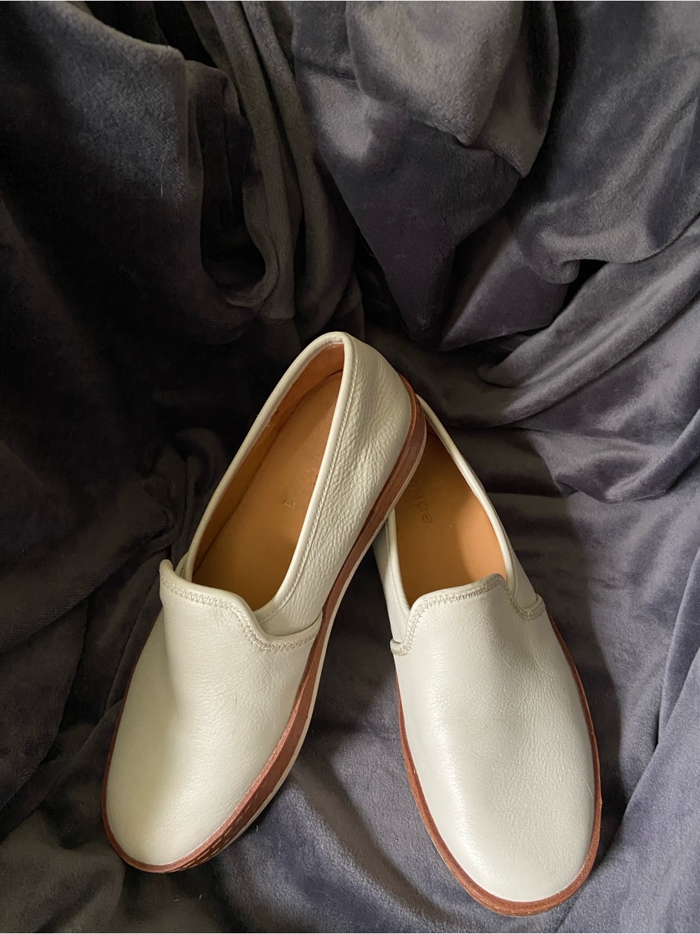 Vince Canella Leather Flats Slip-On Sneakers Loafers Full Heel White Women’s 6